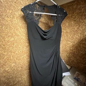 Elegant Black Lace Cap-Sleeve Dress